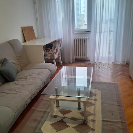 Location With Balcony And The View *